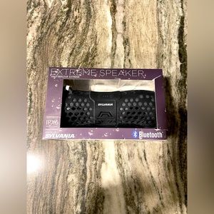 Sylvania SP332-Bluetooth Speaker Water Resistant - BRAND NEW